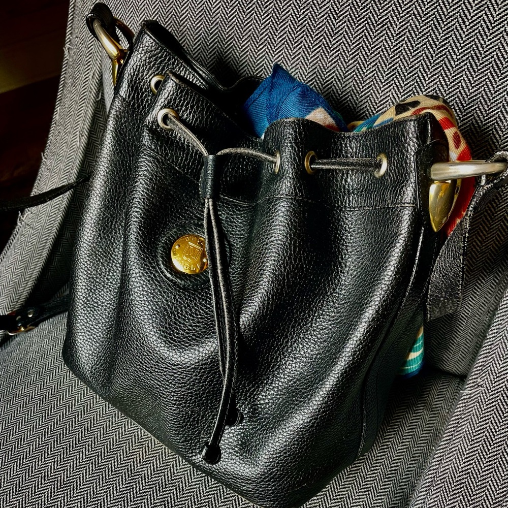 Bruno Magli Black Leather Bucket Bag VINTAGE Great condition!